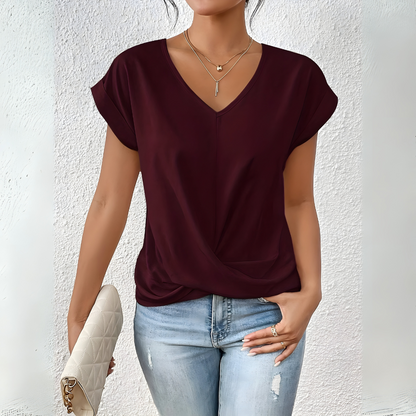 EMMA™ | Stylish T-shirt – Chic & Comfortable