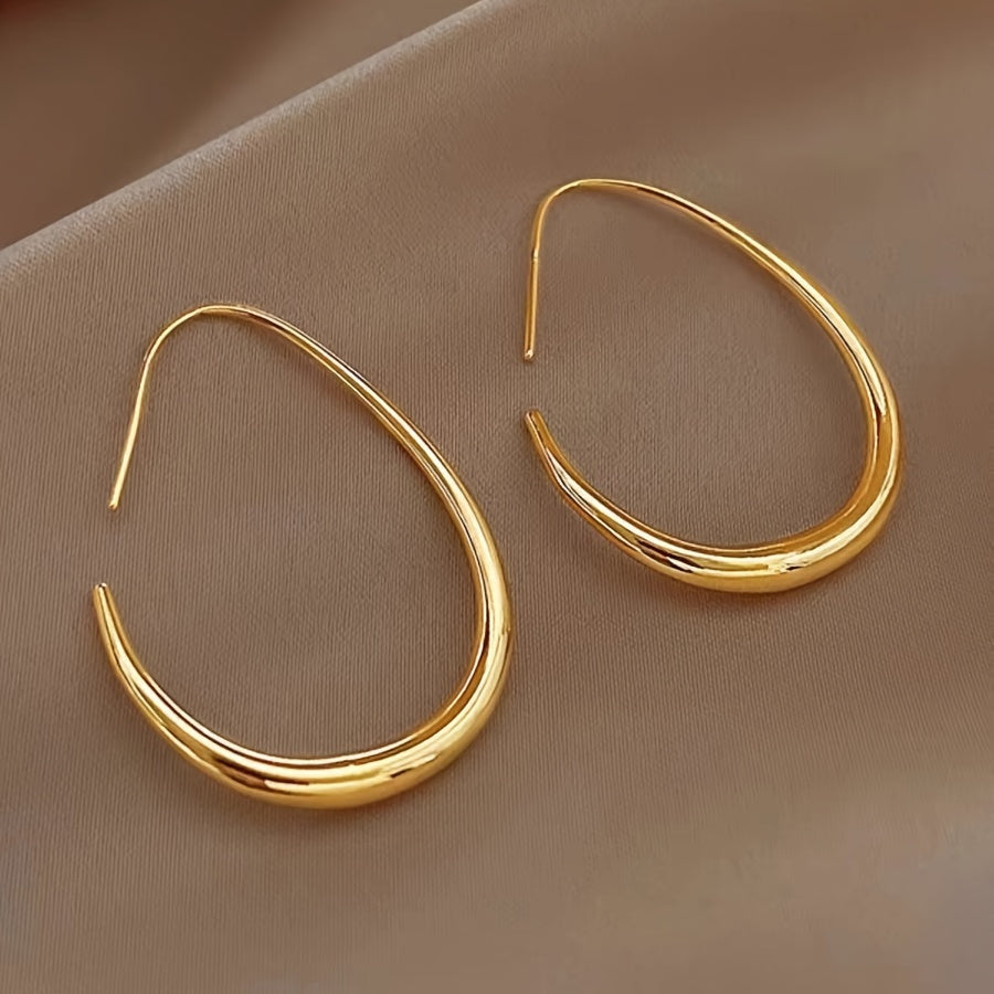 Kim - Drop Earrings with a Touch of Luxury
