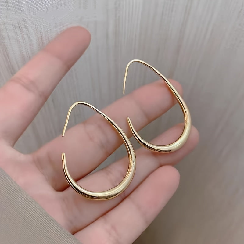 Kim - Drop Earrings with a Touch of Luxury