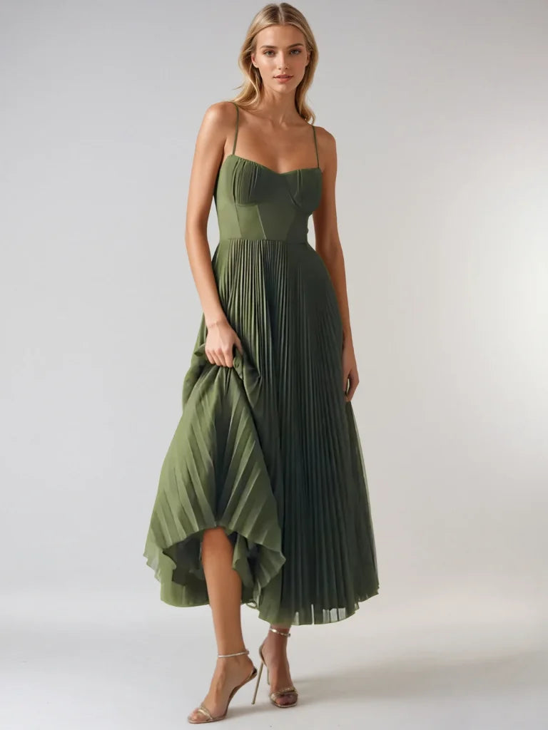 VERONIQUE VERDE™ | Elegance & Timeless Class