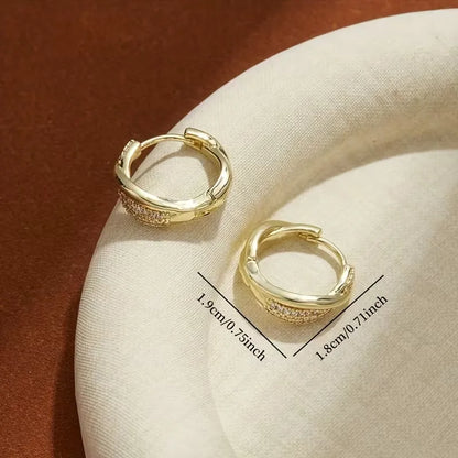 Kara – Earrings Korean Style