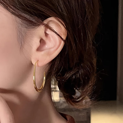 Kim - Drop Earrings with a Touch of Luxury