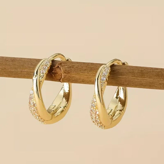 Kara – Earrings Korean Style