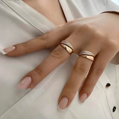 Elegant Ring with Sparkling Stones (Buy 1 Get 1 FREE)