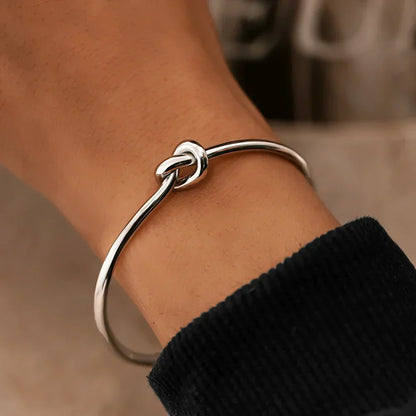 Gold Bracelet with Knot Detail