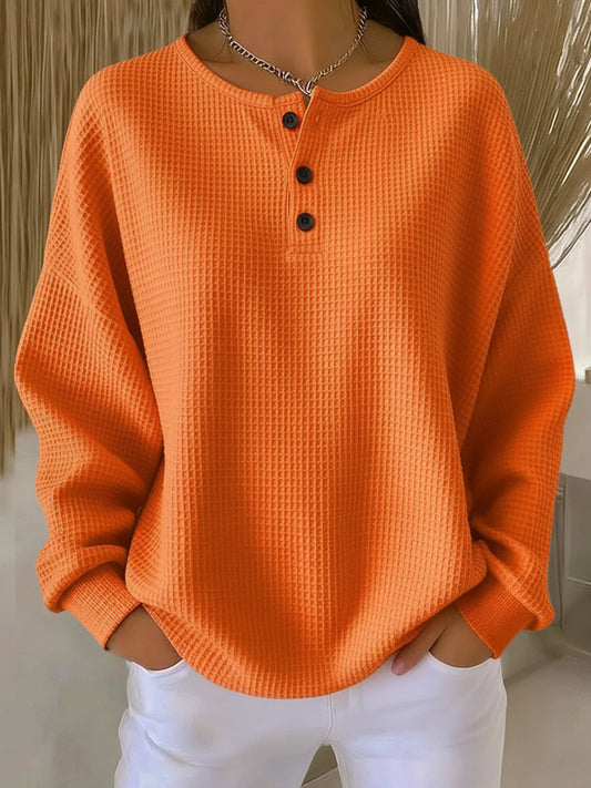 Annelie | Stylish Relaxed Henley Top